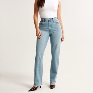 Abercrombie Curve Love Ultra High Rise 90s Straight Jean